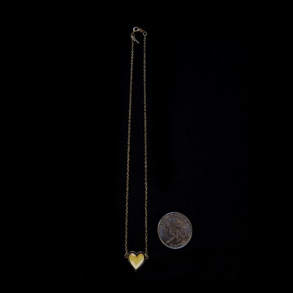 Vintage signed Trifari Gold Tone Heart Necklace 14 inch. - Picture 1 of 4